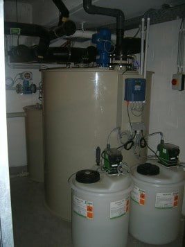 Lab wastewater neutralization