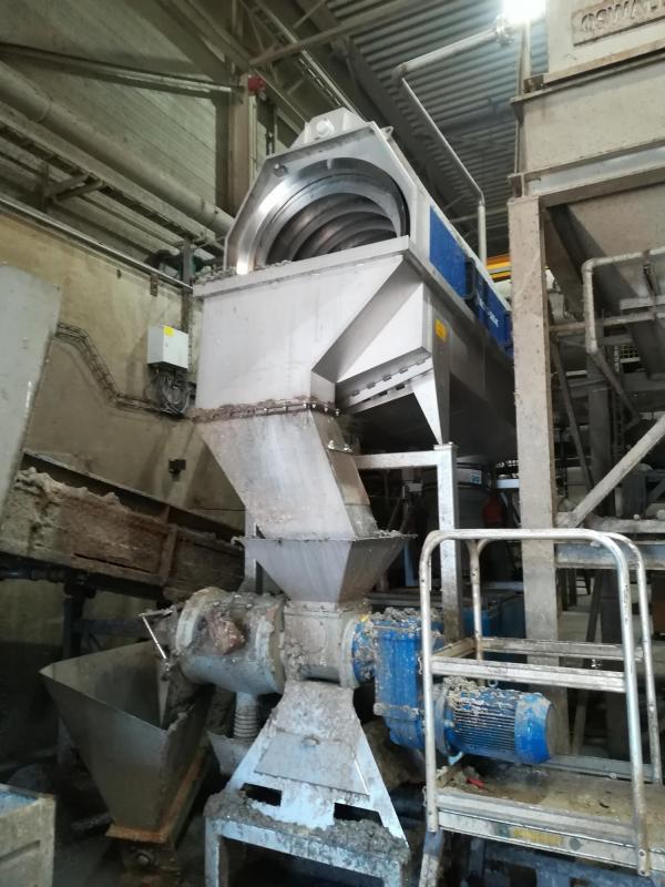 Read more about the article Roto-Sieve in a process water application (residual plastic recycling – movie)