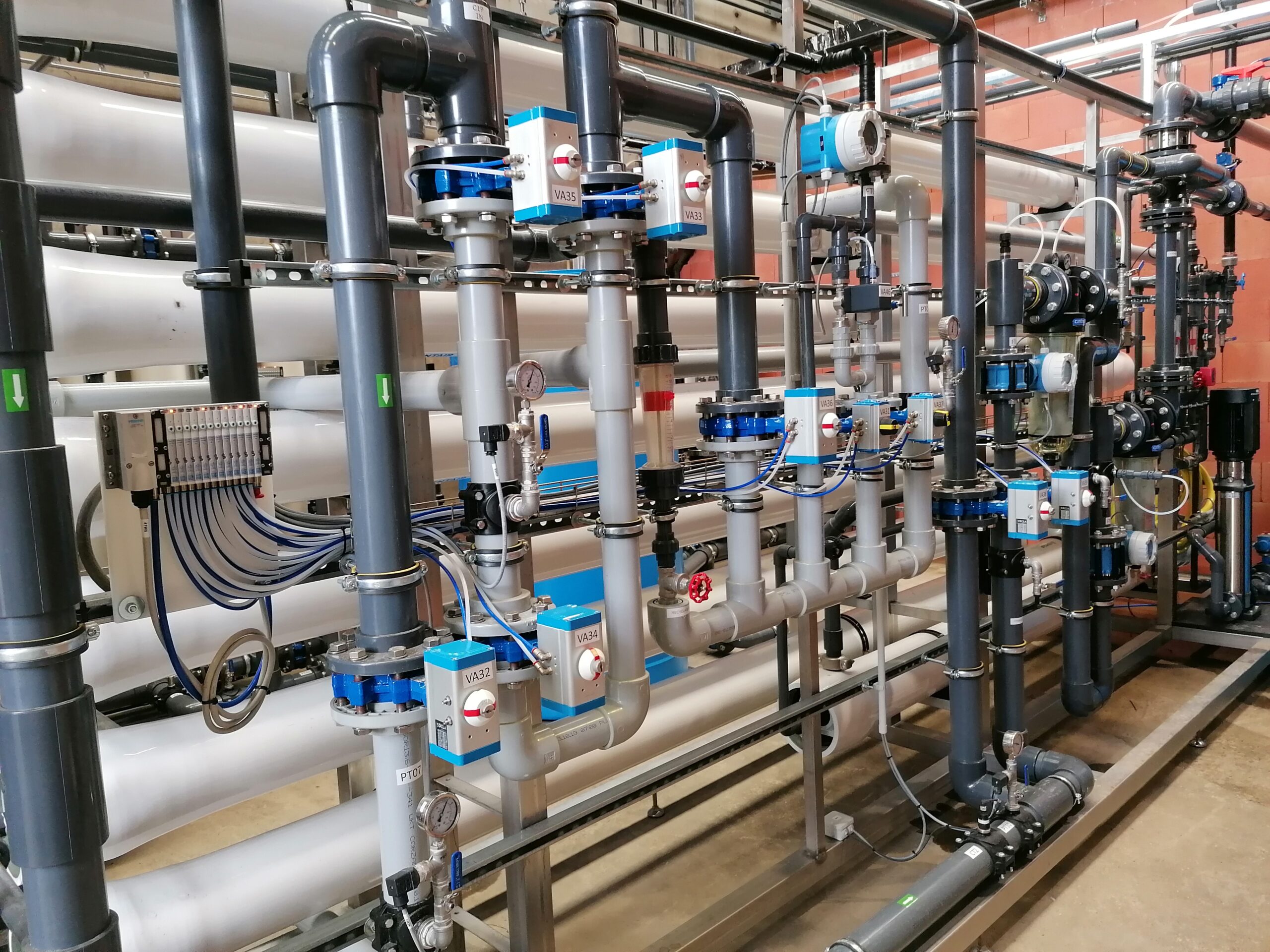 Waterhergebruik installatie in slachthuis