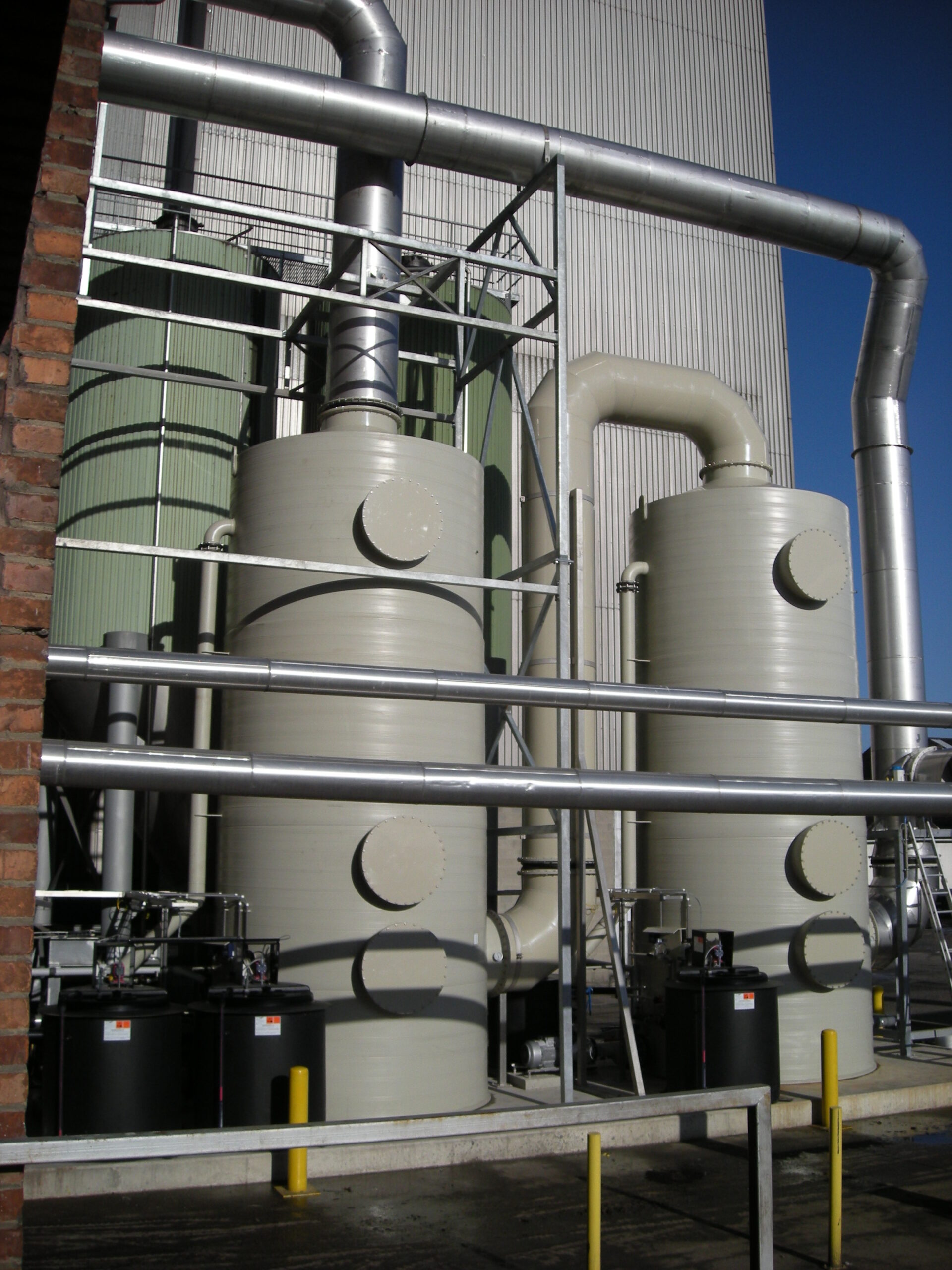 air purification and odour control luchtzuivering en geurbestrijding in petfood